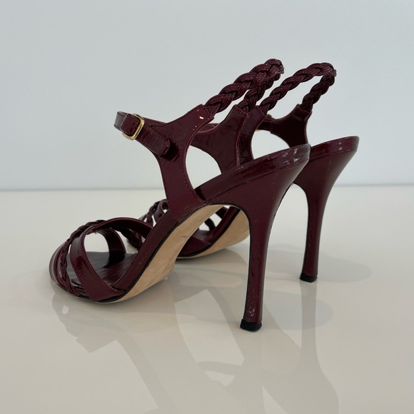 MANOLO BLAHNIK BURGUNDY PATENT LEATHER SANDALS 7.5 - Picture 5 of 15